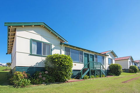 Augusta Hotel Motel - Melbourne Tourism 0