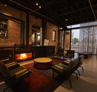 The Premier Mill Hotel - Melbourne Tourism