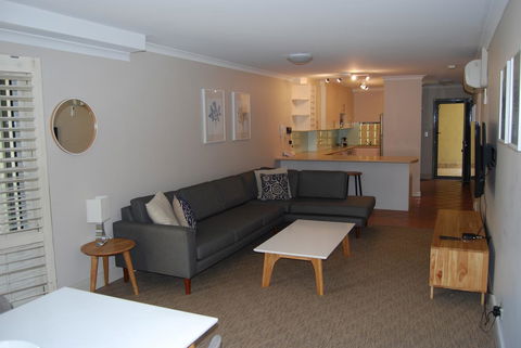 Absolute Beachfront Scarborough - Melbourne Tourism 1