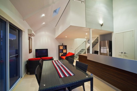 Osprey Holiday Village Unit 103 2 Bedroom - Melbourne Tourism 3