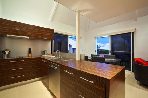 Osprey Holiday Village Unit 103 2 Bedroom - Melbourne Tourism 5