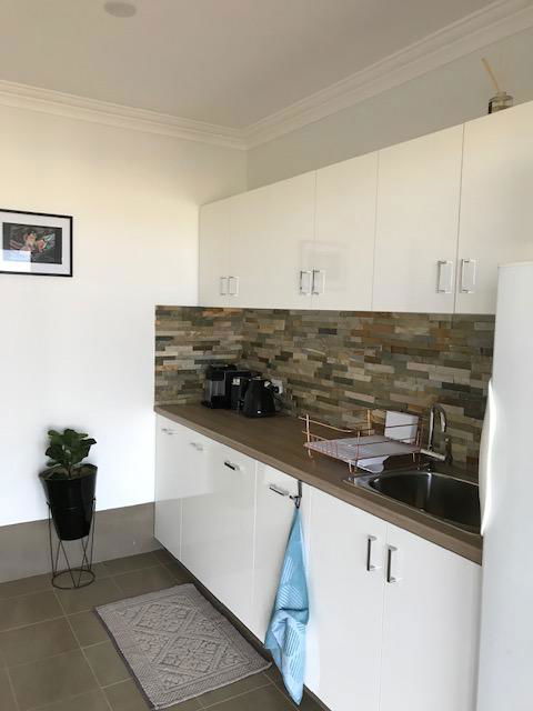 The Mains Guest House 2 Bedroom Farm Stay - Melbourne Tourism 8