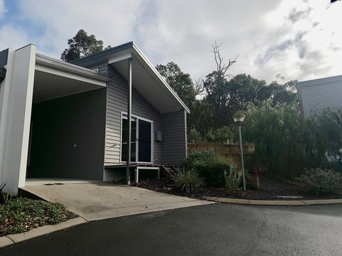 17 By The Sea - Melbourne Tourism 1