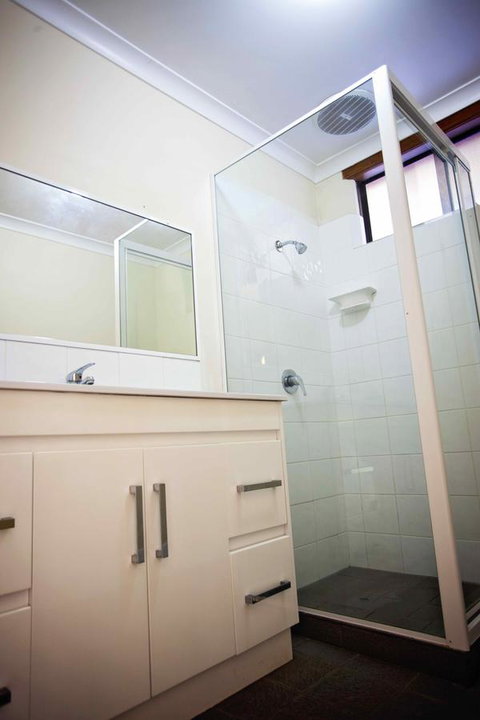 Hopetoun Motel & Chalet Village - Melbourne Tourism 43