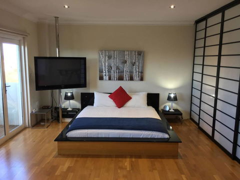 Colin St Apartment - Melbourne Tourism 9