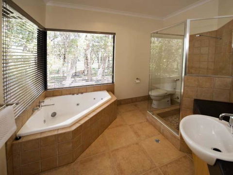 Kanga View - Margaret River - Melbourne Tourism 9