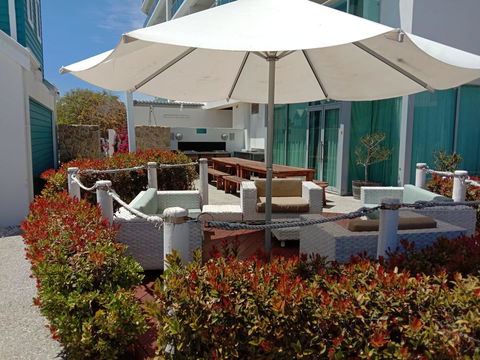 A 406 FANTASTIC OCEAN BEACH And MARINA VIEW APT - MANDURAH - Melbourne Tourism 8