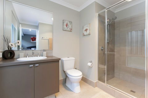 Perth Comfy Stays - Melbourne Tourism 27