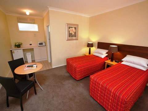 Higgins Lane Motel - Melbourne Tourism 42