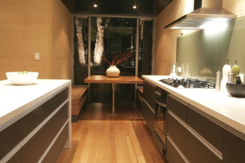 Selador - Melbourne Tourism 3