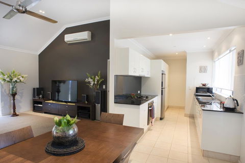 Gecko Lodge Kalbarri - Melbourne Tourism 13