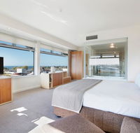 Quality Hotel Gateway Inn Devonport - Melbourne Tourism