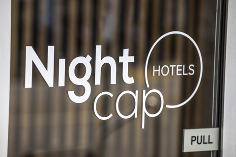 Nightcap At Carlyle Hotel - Melbourne Tourism 28