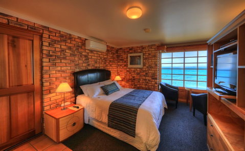 Stanley Village Waterfront Accommodation - Melbourne Tourism 24