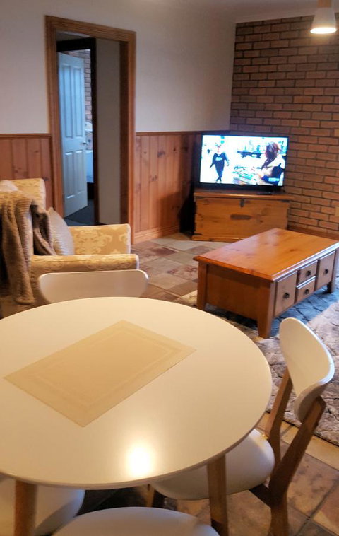Stanley Village Waterfront Accommodation - Melbourne Tourism 4