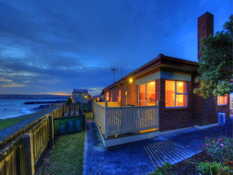 Stanley Village Waterfront Accommodation - Melbourne Tourism 16