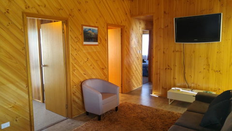 Bicheno Cabin Park - Melbourne Tourism 28