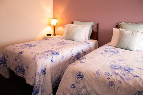 Stanley Hotel & Apartments - Melbourne Tourism 13