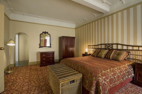 Hadley\'s Orient Hotel - Melbourne Tourism 25