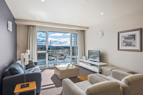 Peppers Seaport Hotel - Melbourne Tourism 6