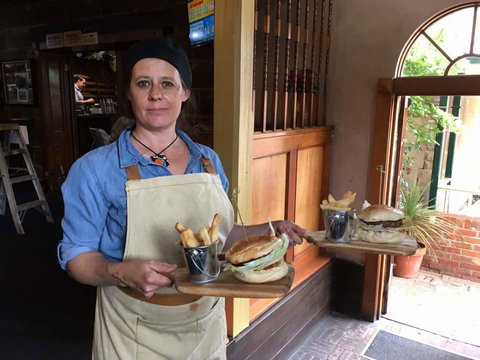 The Richmond Arms Hotel - Melbourne Tourism 15