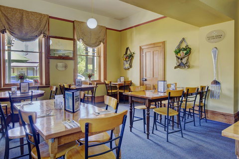 The Richmond Arms Hotel - Melbourne Tourism 11