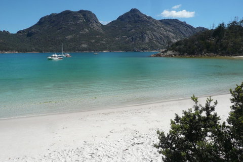 Freycinet Panorama - Melbourne Tourism 18