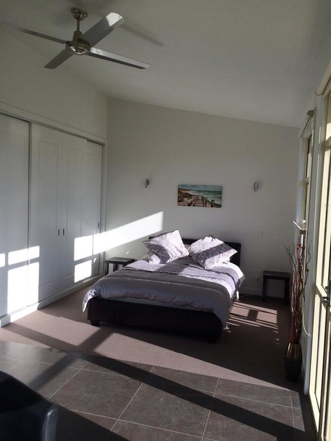 Riverwalk B&B - Melbourne Tourism 43