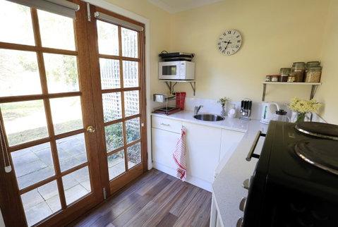 Riverwalk B&B - Melbourne Tourism 5