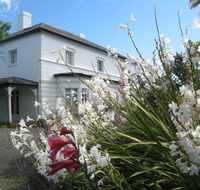 The Grove Cottages - Melbourne Tourism