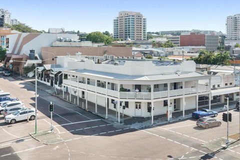 Newmarket Hotel - Melbourne Tourism 0
