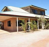 Ningaloo Breeze Villa 4 - 3 Bedroom Fully Self-Contained Holiday Accommodation - Melbourne Tourism