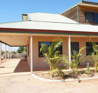Ningaloo Breeze Villa 6 - 3 Bedroom Fully Self-Contained Holiday Accommodation - Melbourne Tourism
