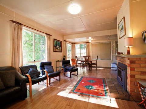 Noonameena Cottage - Melbourne Tourism 2