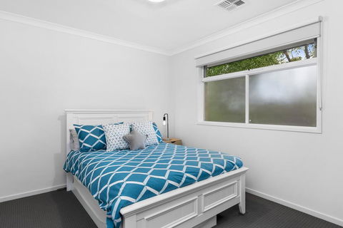 OCEAN BREEZE Family Home - Melbourne Tourism 3