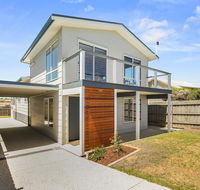 Ocean Chill 10 Minutes Drive to Phillip Island Pet Friendly Family Home Sleeps 8 - Melbourne Tourism