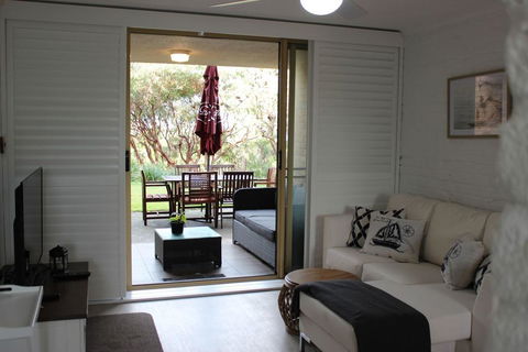 OCEANSIDE 19 - Melbourne Tourism 1