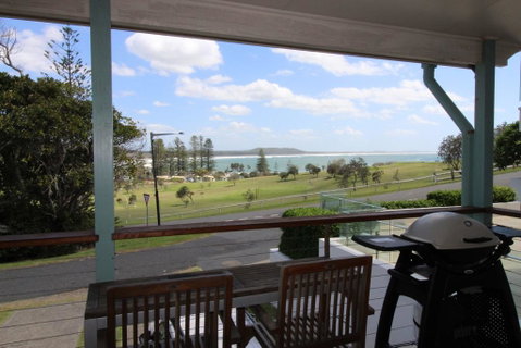 Oceanview, 6 Stewart Street - Melbourne Tourism 0