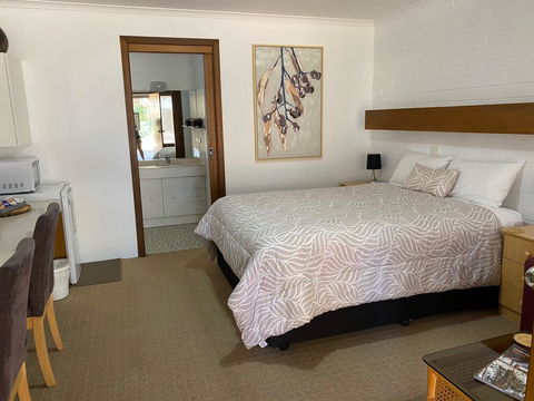 Orana Motor Inn - Melbourne Tourism 0