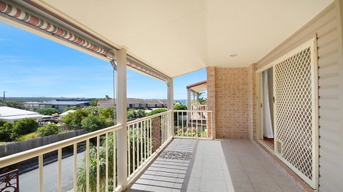 Orient Lane On Kingscliff Hill - Melbourne Tourism 0