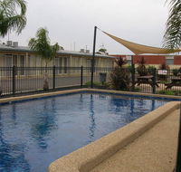 Overlander Hotel Motel - Melbourne Tourism