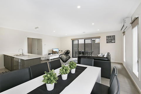 Palm Grove Beach House Dromana - Melbourne Tourism 2