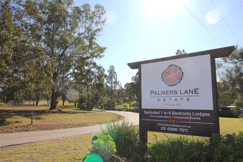 Palmers Lane Estate - Melbourne Tourism 0