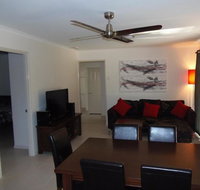 Palmgrove 2 - Rainbow Beach Pet Friendly Fully Fenced Air Conditioned Five Minutes To Beach - Melbourne Tourism