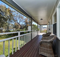 Paradise Bungalow Waterfront - Melbourne Tourism