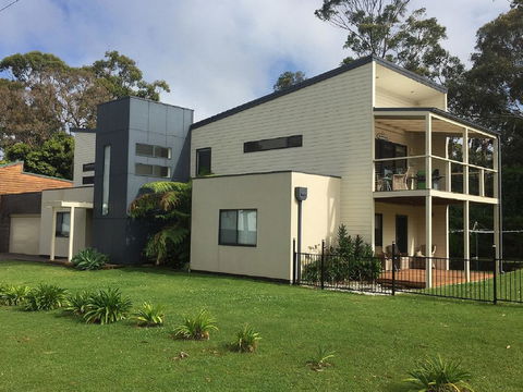 Paradise By The Bay - Melbourne Tourism 0