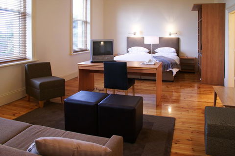 Park Hotel - Melbourne Tourism 1