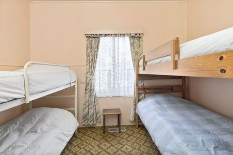 Parkside Original 35 - Melbourne Tourism 2