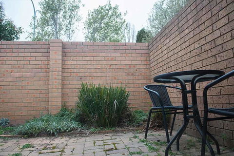 Parkway Motel - Melbourne Tourism 1