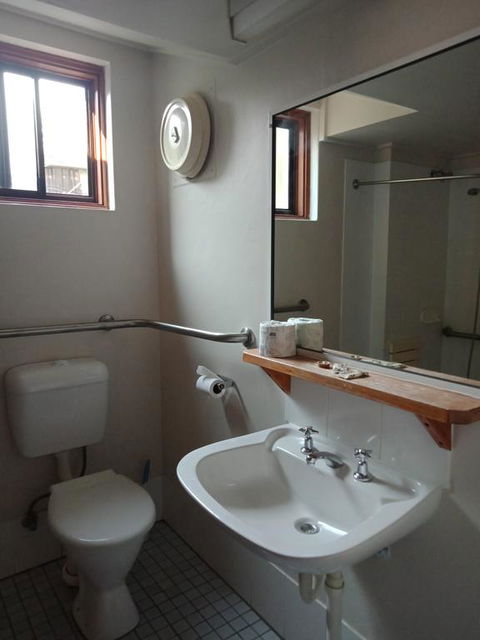 Parkway Motel - Melbourne Tourism 3